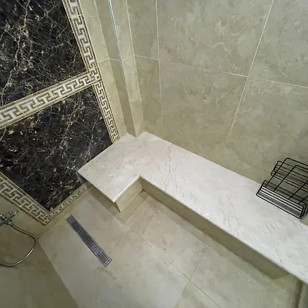Guenluek Kiralik Tripleks Villa *